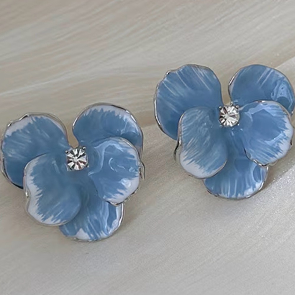 Periwinkle Enamel and Gold Flower Earrings